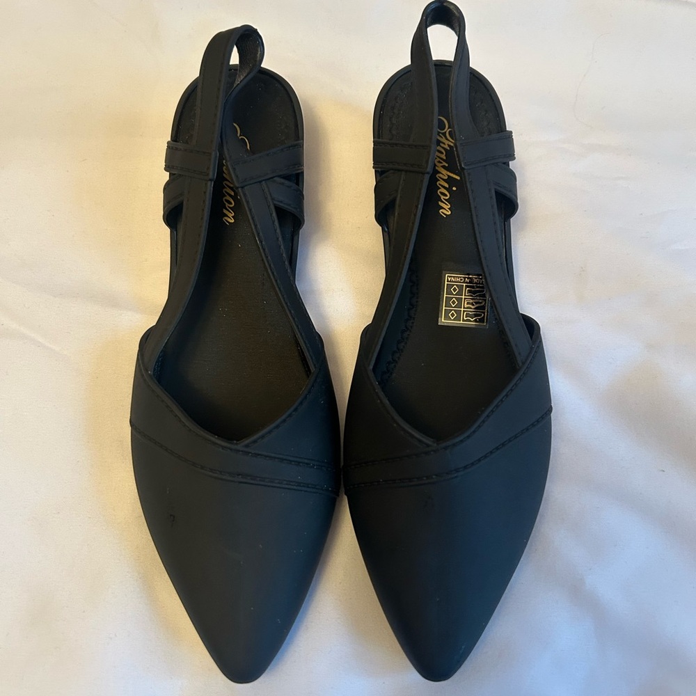 NEW !!! Never used black shoes women size 7